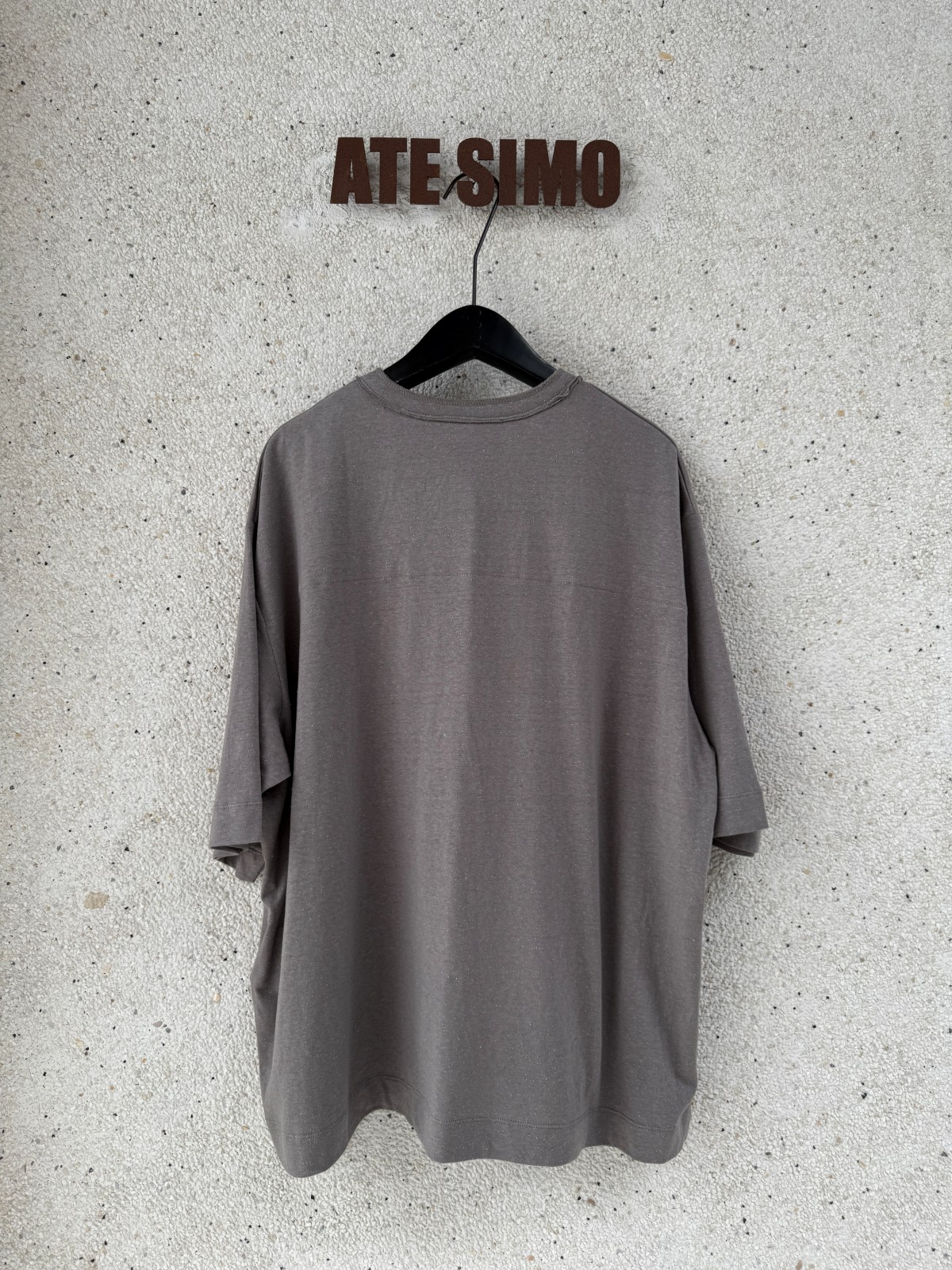 Round neck T-Shirt
