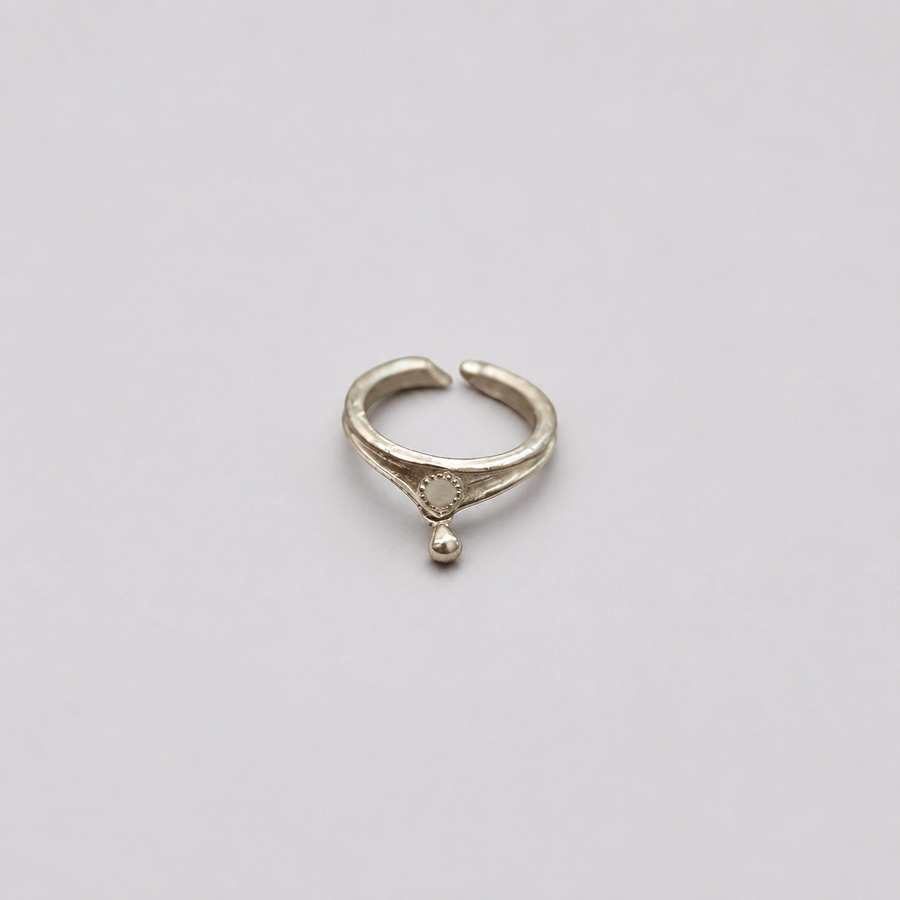 Eaves Bell Bead Ring
