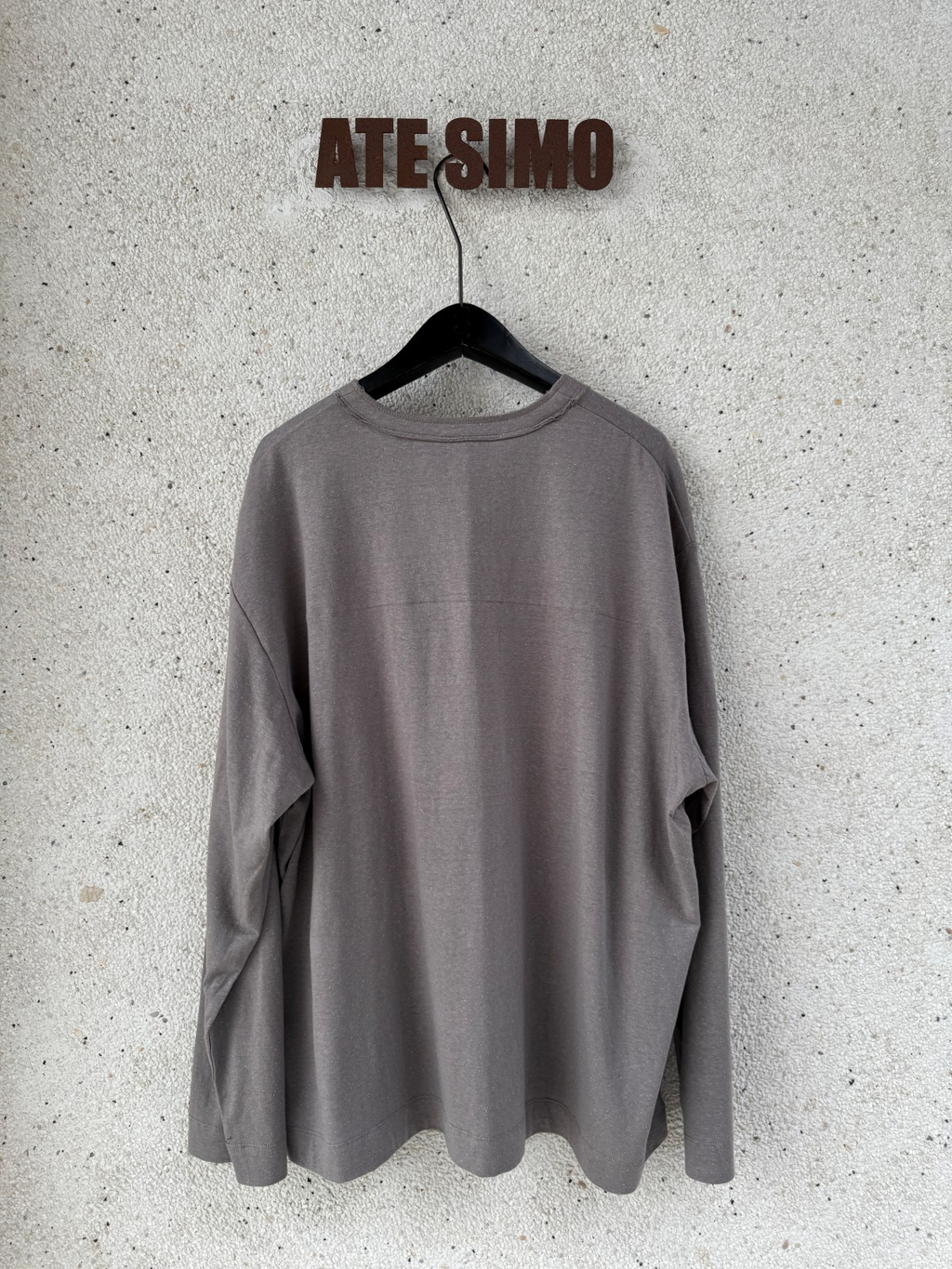 Round neck LS T-Shirt