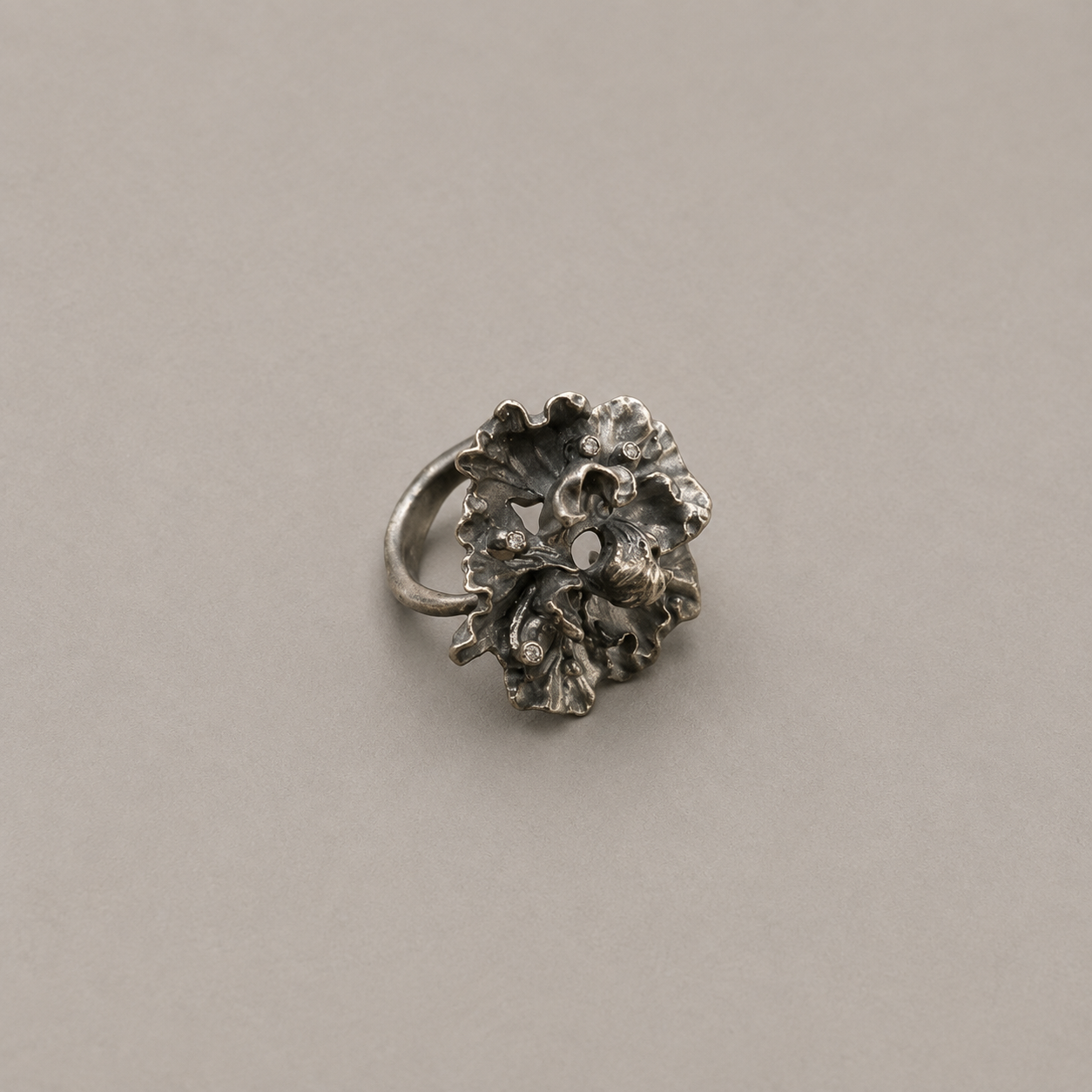Blooming Hibiscus Ring