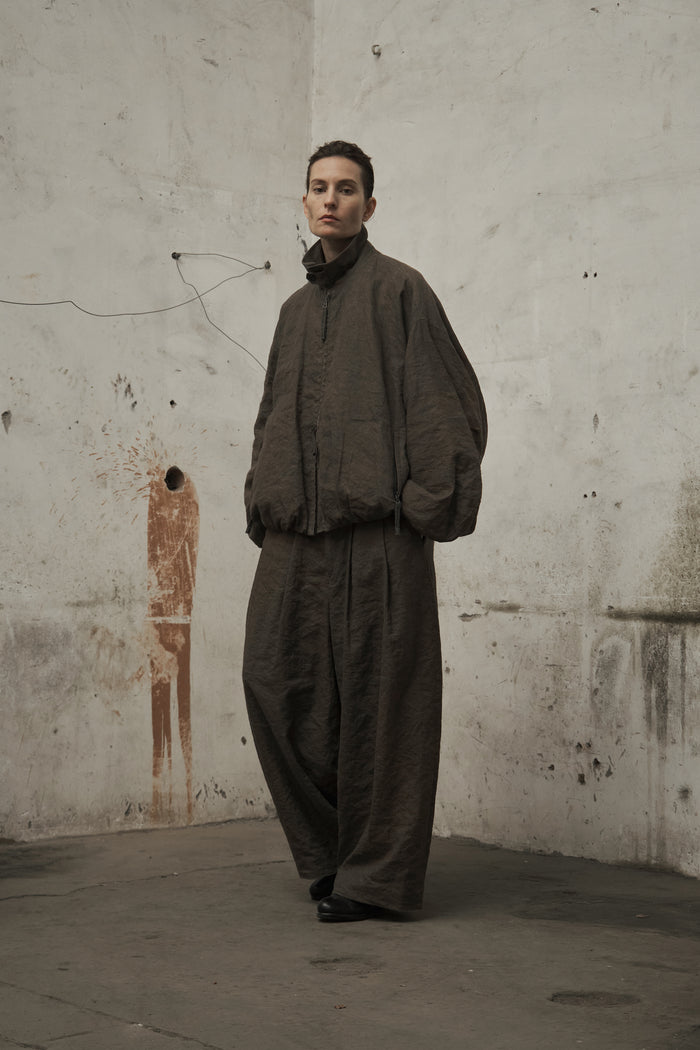 Pleated Zip Cropped Jacket (Washed Brown)