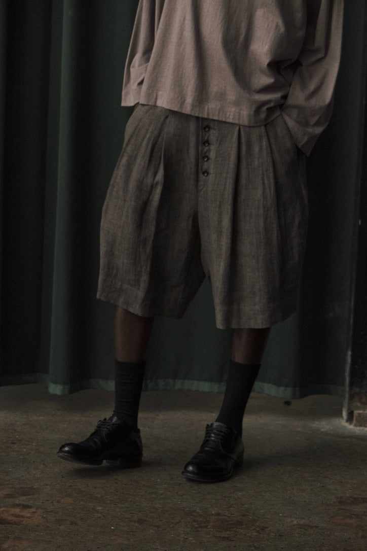 Double-pleat relaxed-fit shorts