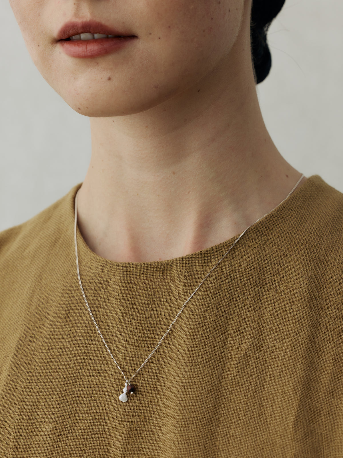 Zizai Gourd Sterling Silver Golden Swan Stone Pendant Necklace