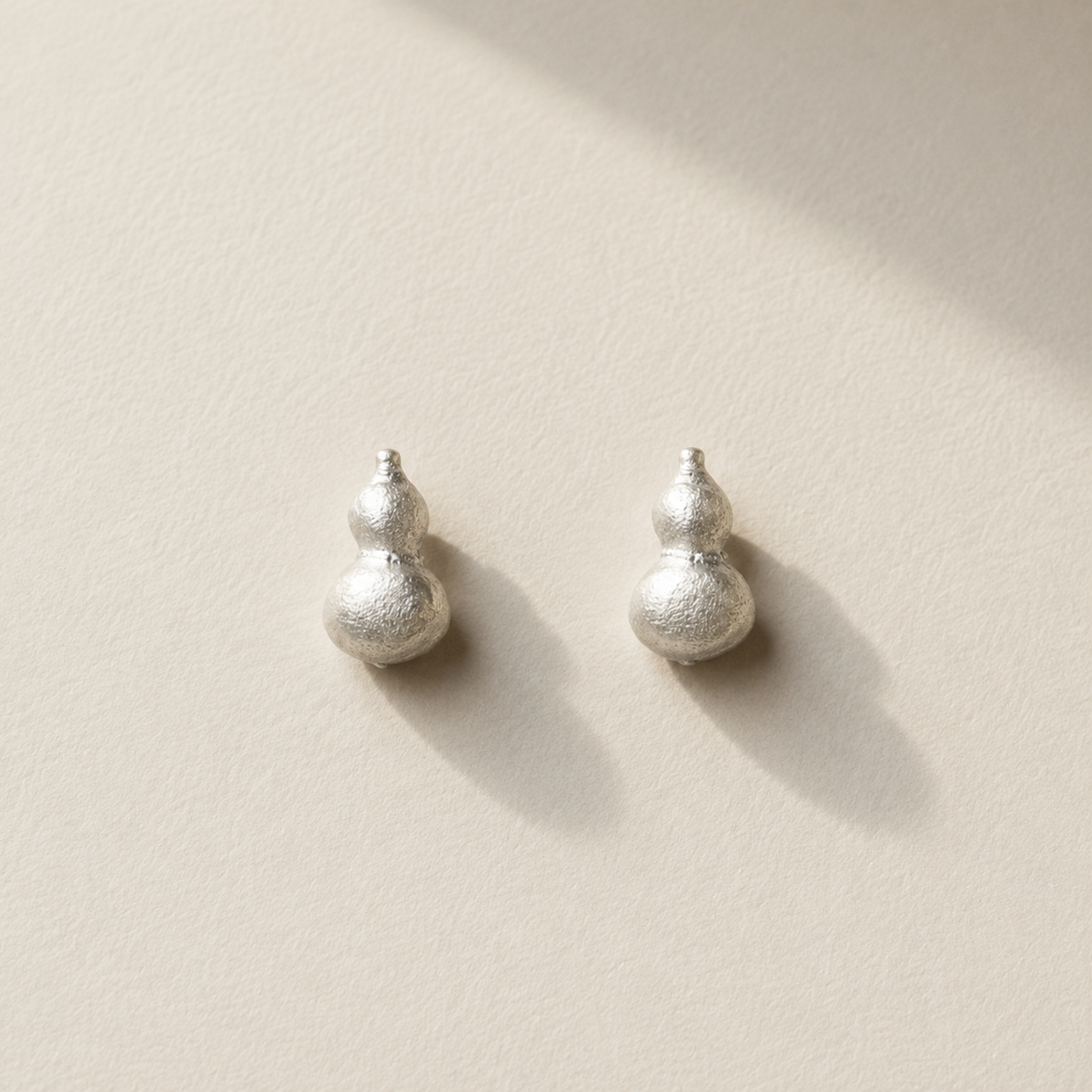 Zizai Gourd Sterling Silver Stud Earrings