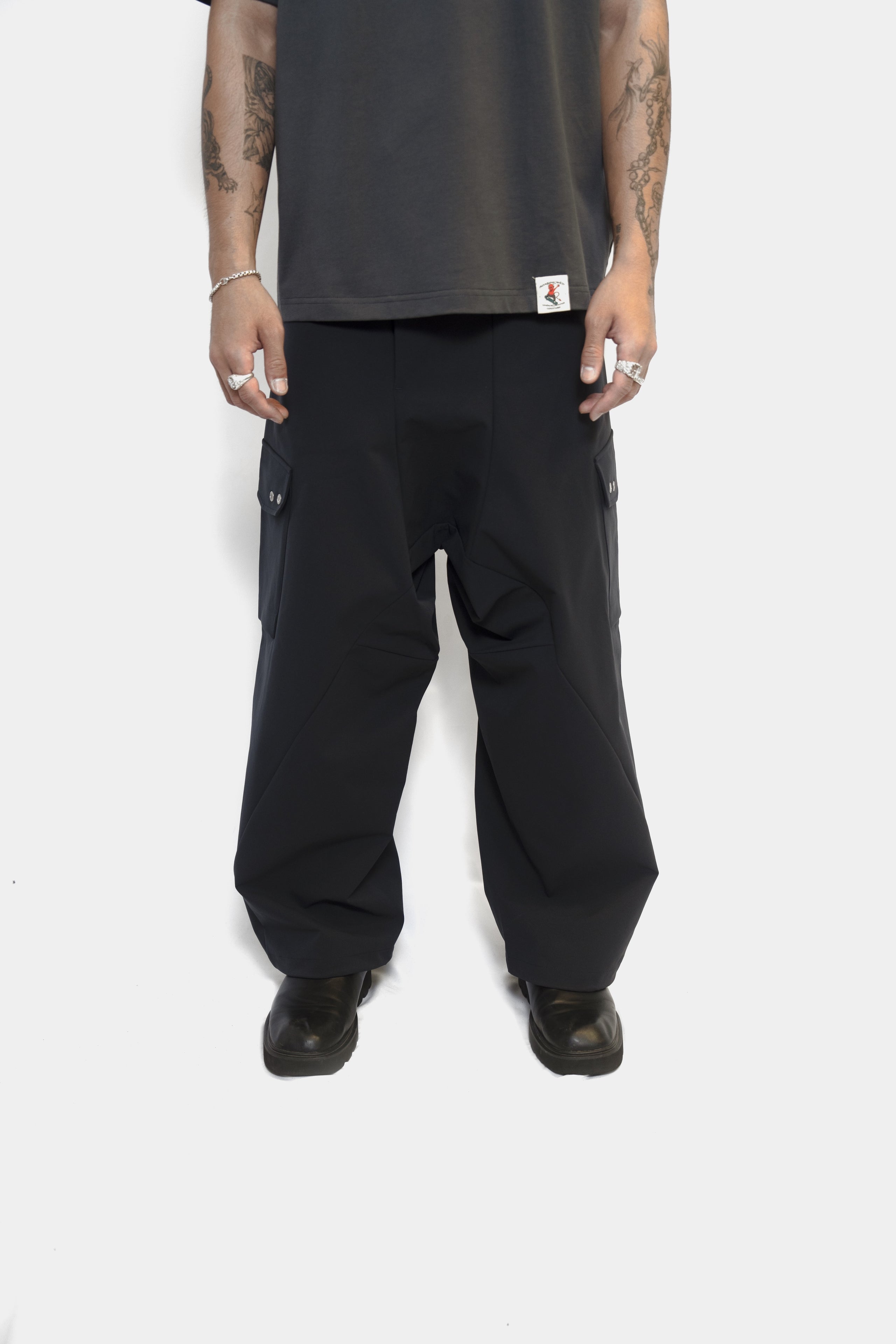 ROARINGWILD x HOKOWISM DROP-CROTCH PANTS