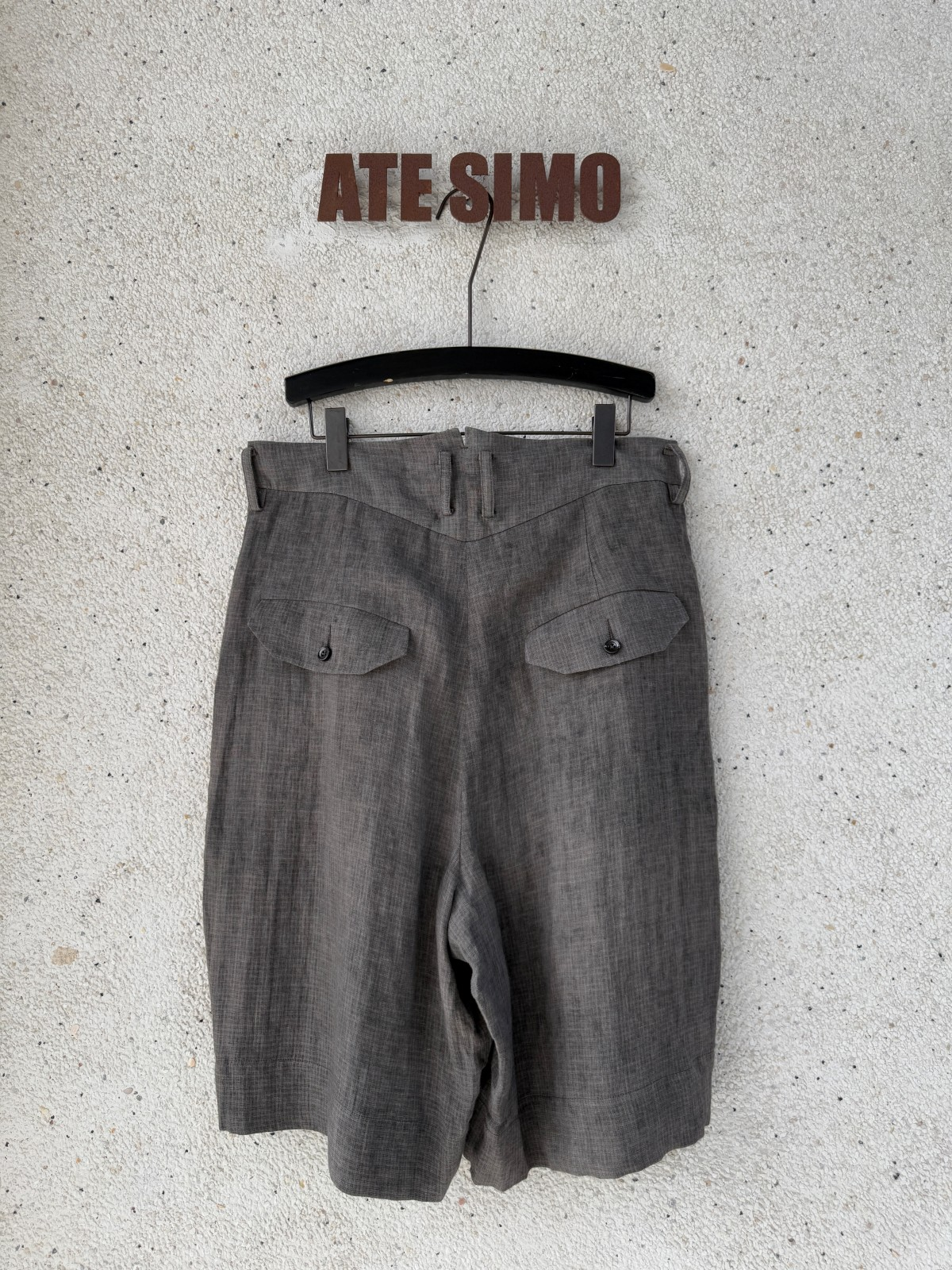 Double-pleat relaxed-fit shorts