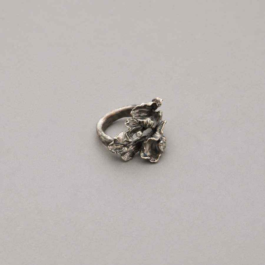 Hibiscus Petals Ring