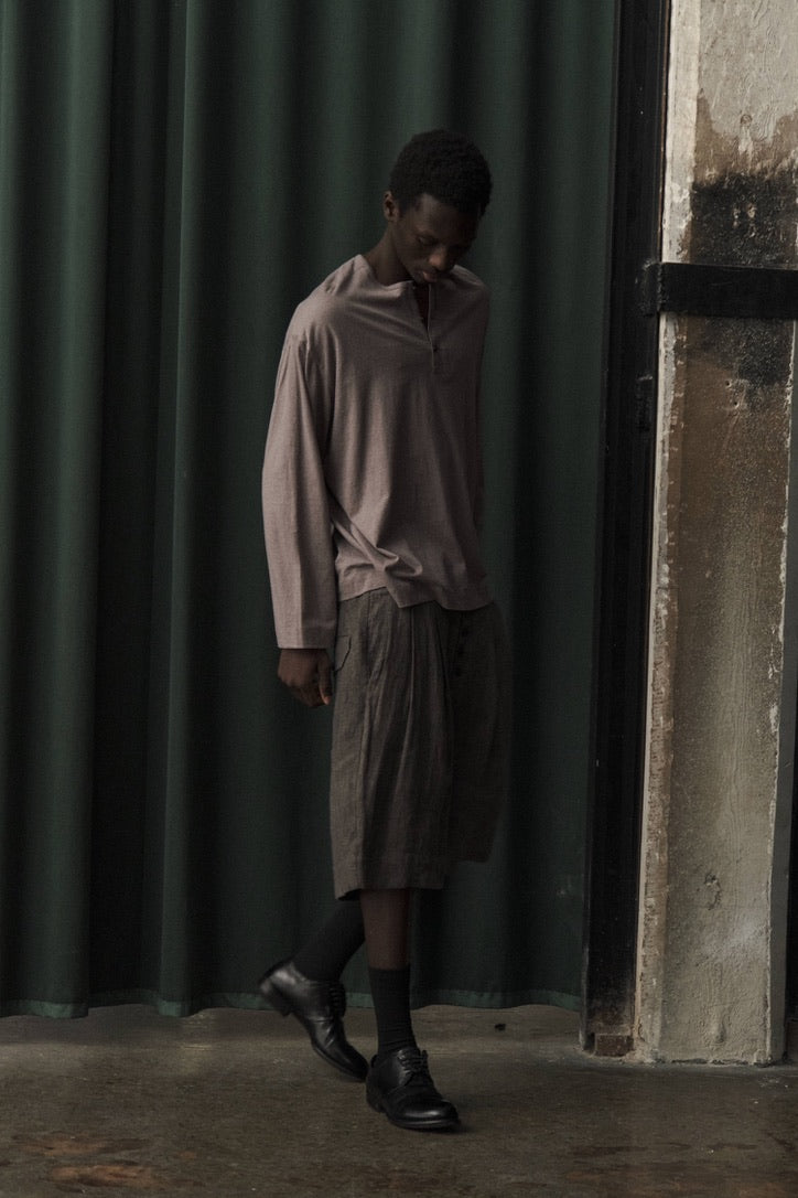 Double-pleat relaxed-fit shorts