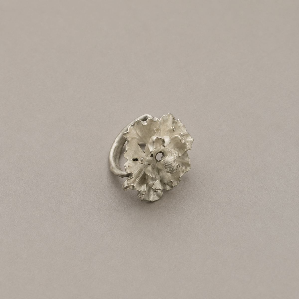 Blooming Hibiscus Ring
