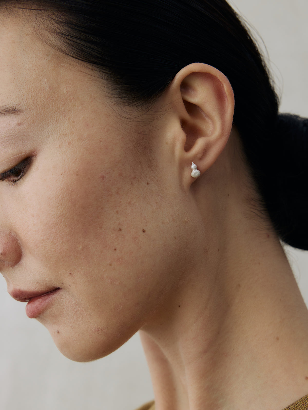 Zizai Gourd Sterling Silver Stud Earrings