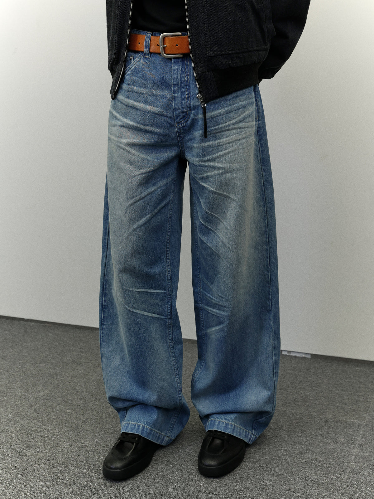 Retro Washed Loose Jeans