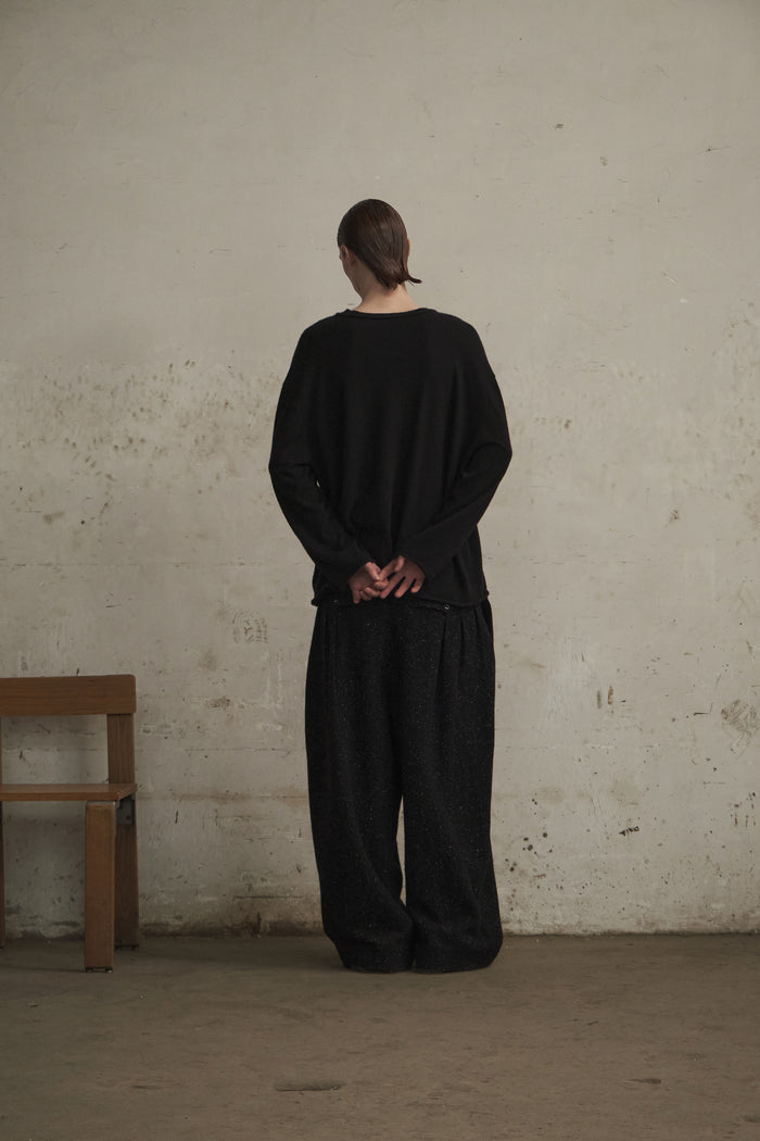 Cashmere Distressed Edge Knit (Black)