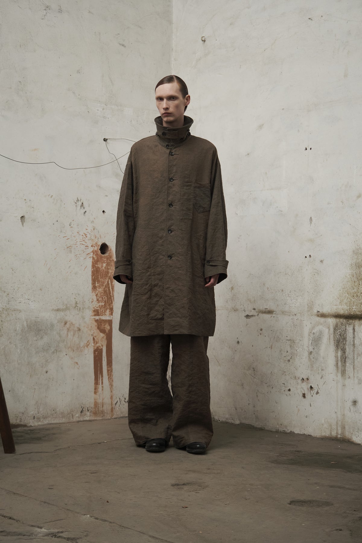 Buttoned Collar Hooded Trench Coat