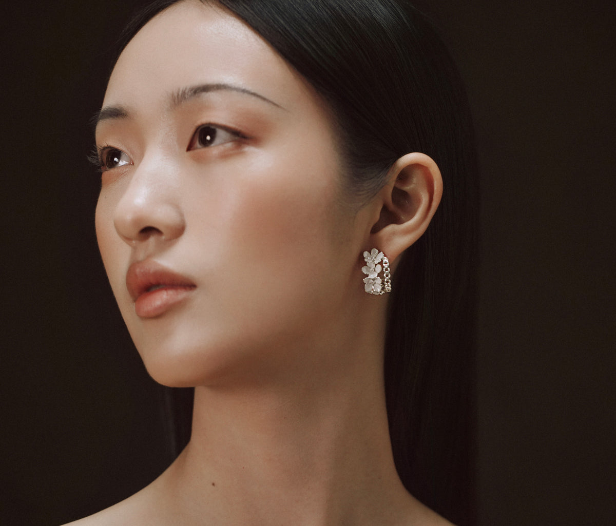 Nanyang Porcelain White Framed Floral Stud Earrings