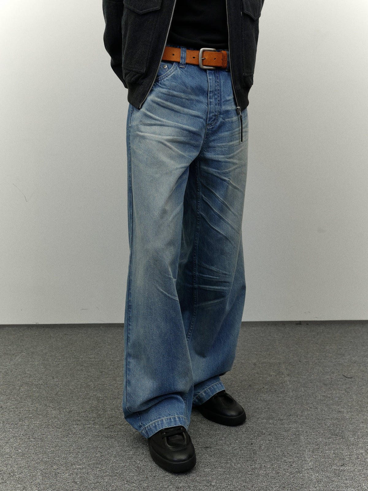 Retro Washed Loose Jeans