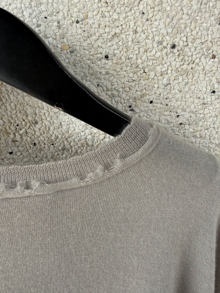 Cashmere Distressed Edge Knit (Light Grey)
