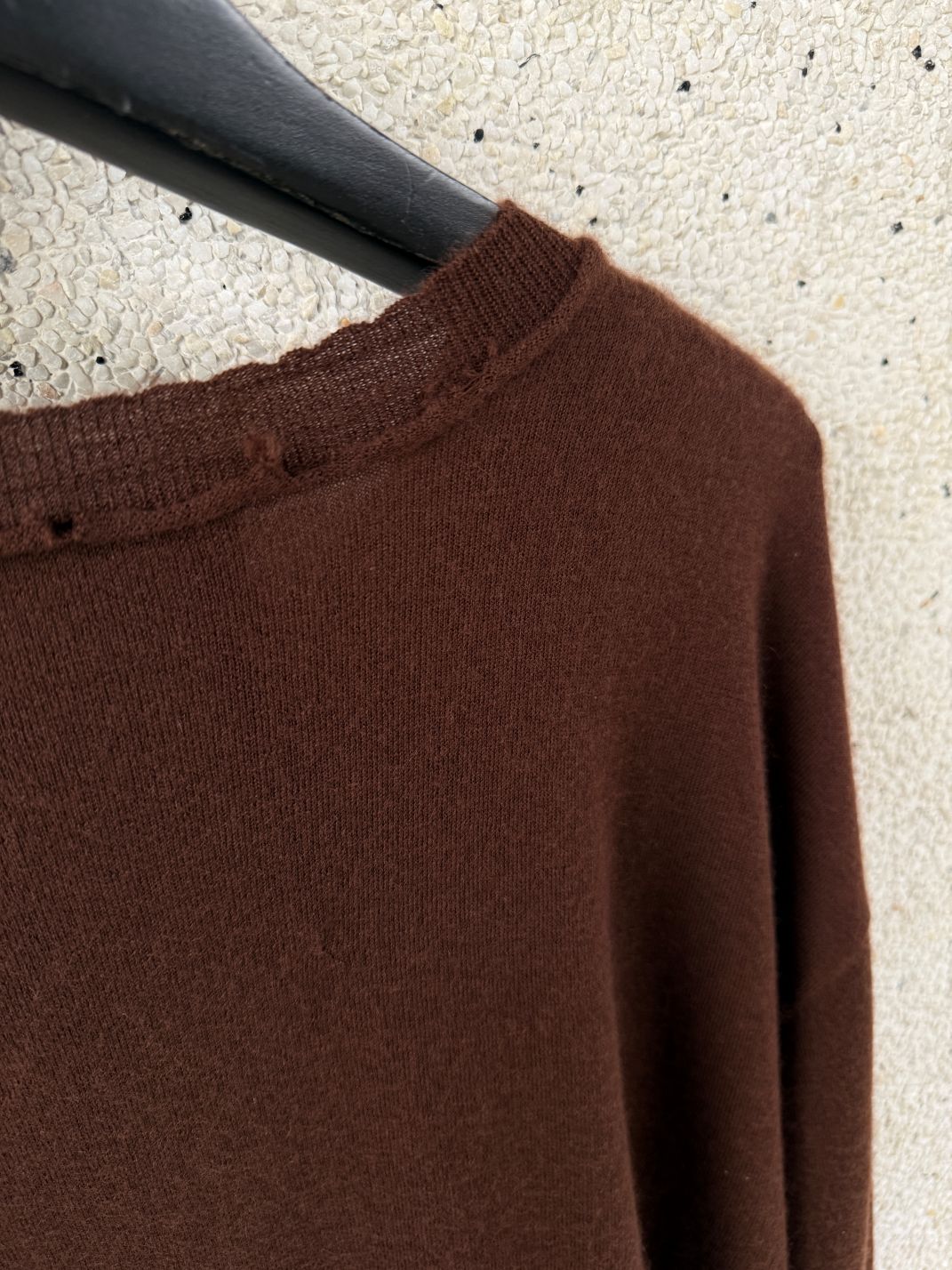 Cashmere Distressed Edge Knit (Dark Brown)