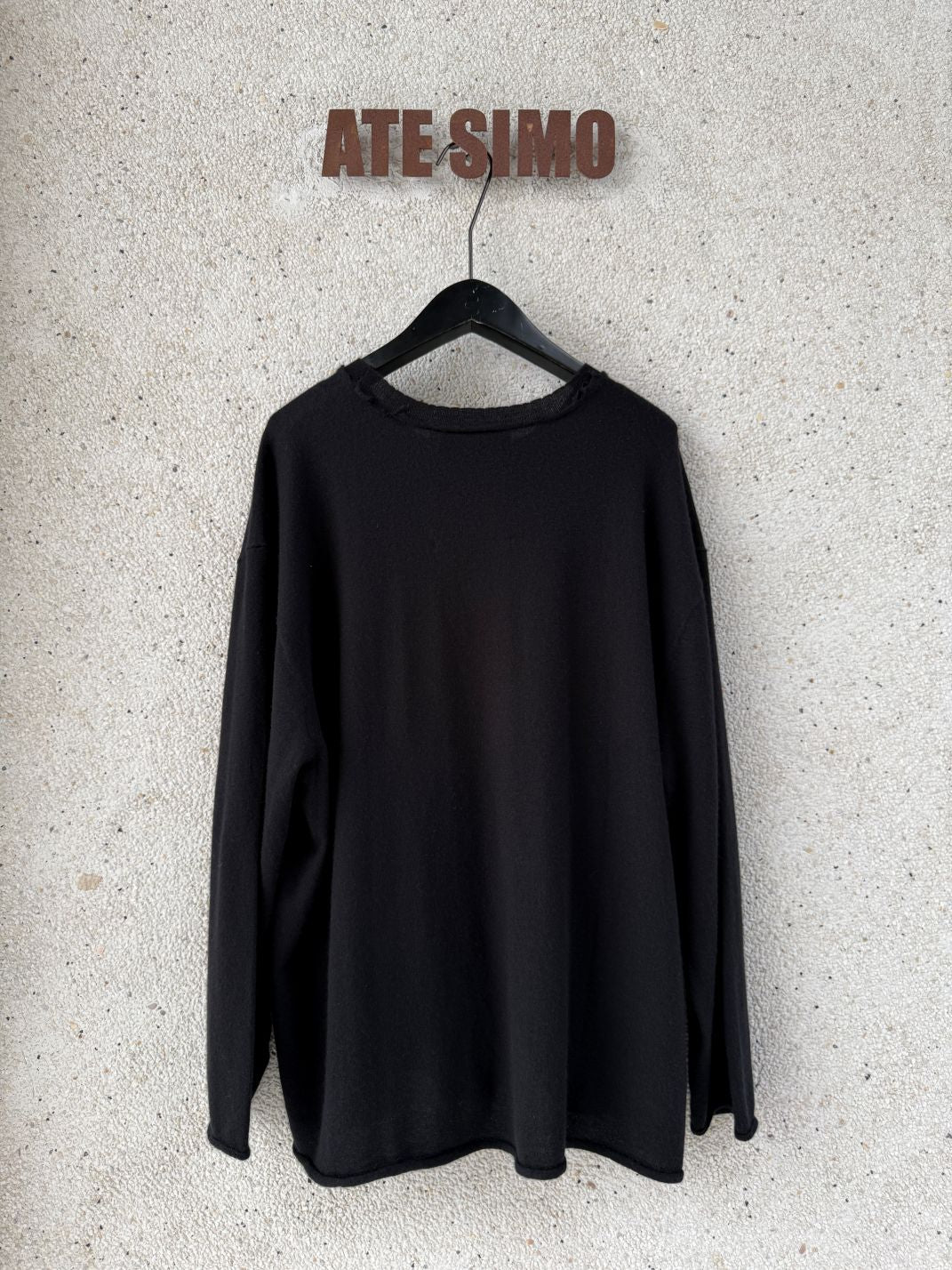 Cashmere Distressed Edge Knit (Black)