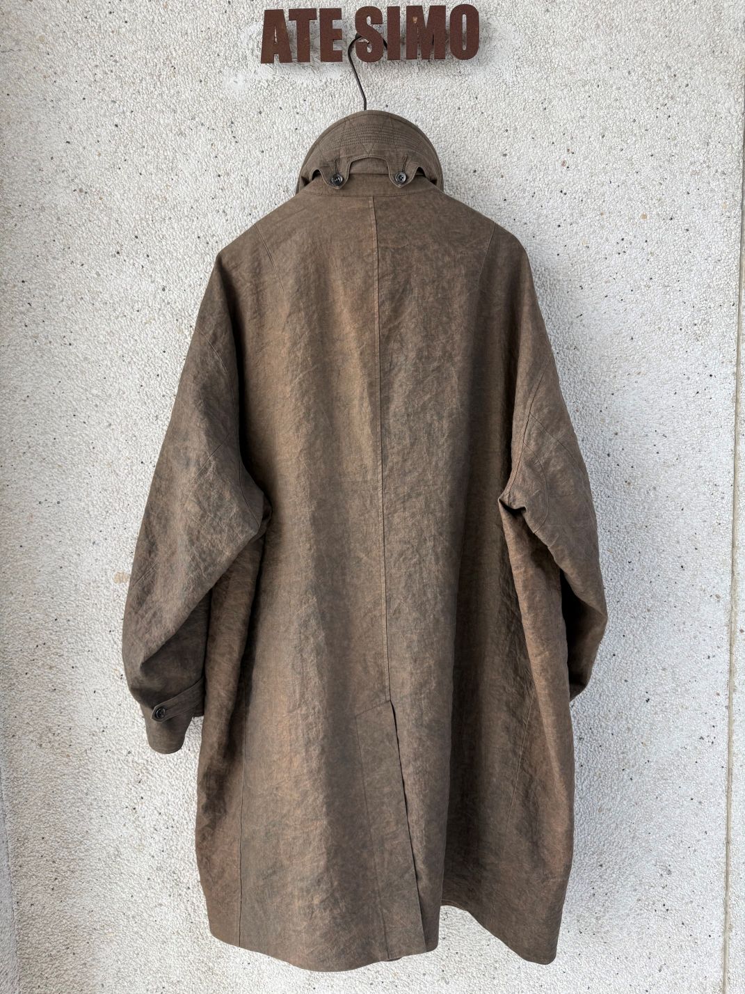 Buttoned Collar Hooded Trench Coat