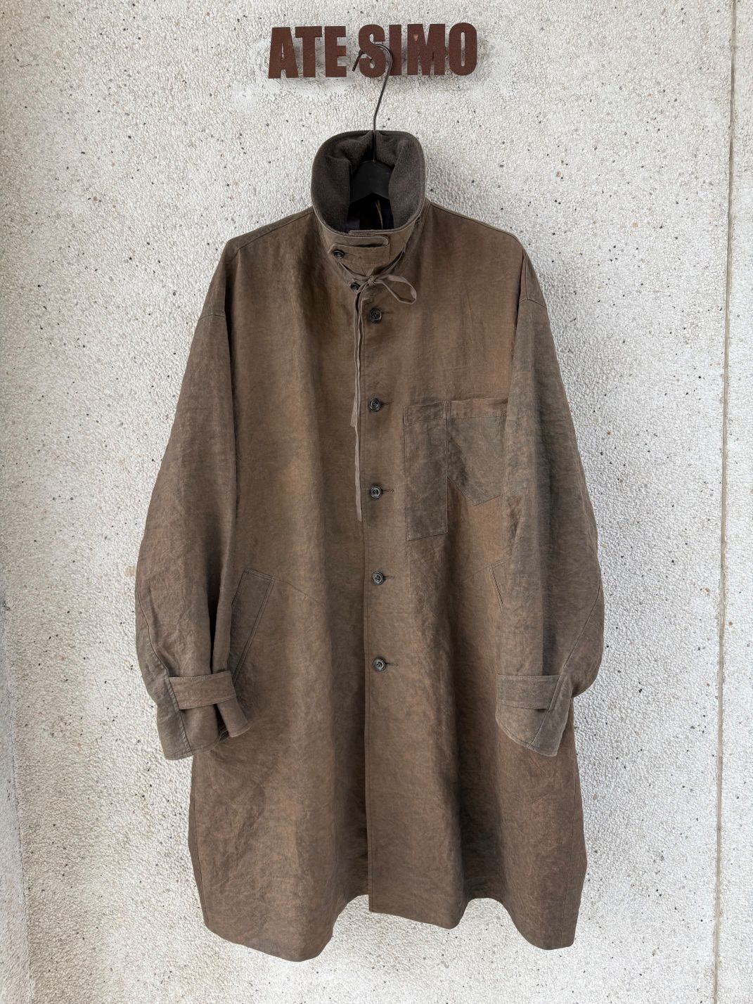 Buttoned Collar Hooded Trench Coat
