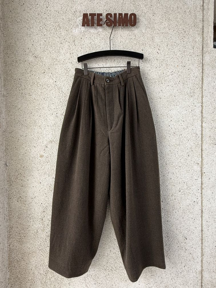 Four-Pleat Relaxed Trousers