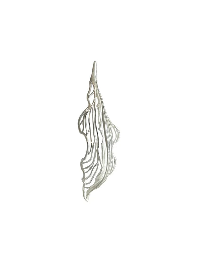 Veiny Lily Earring