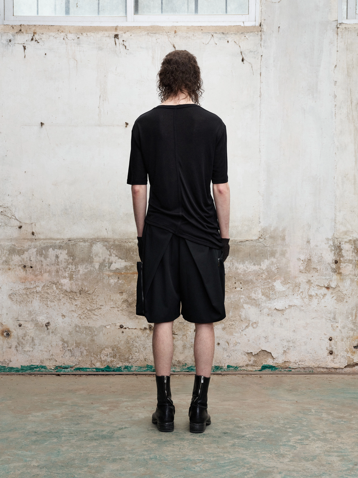 Divergent Seam Tee