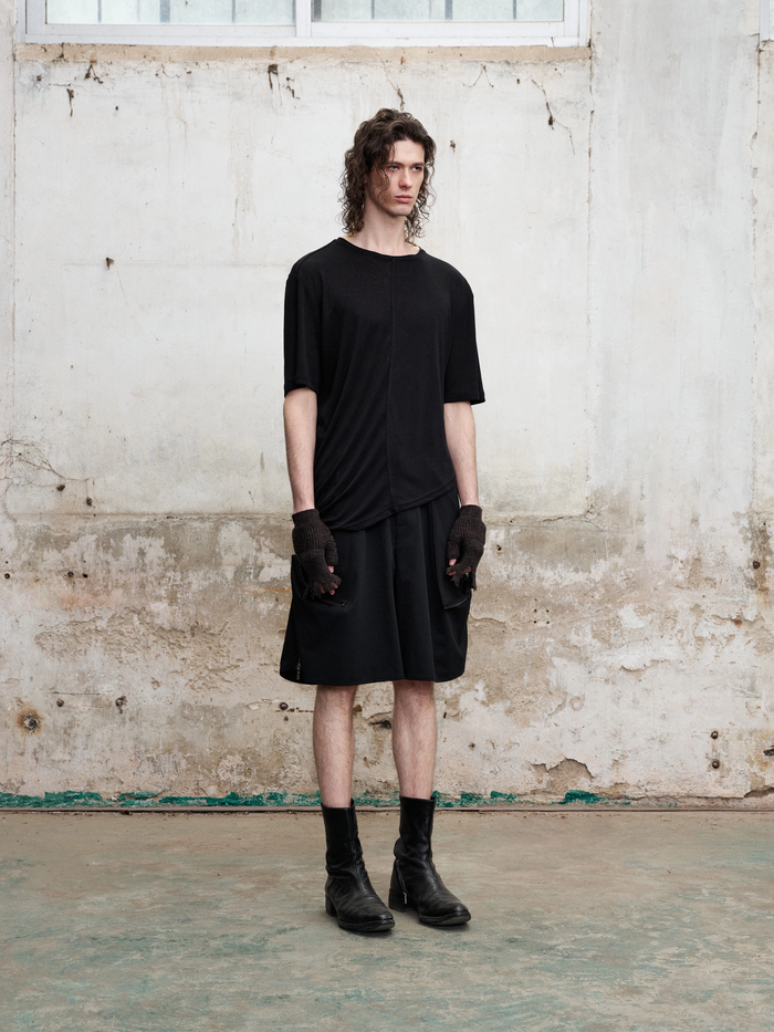 Divergent Seam Tee