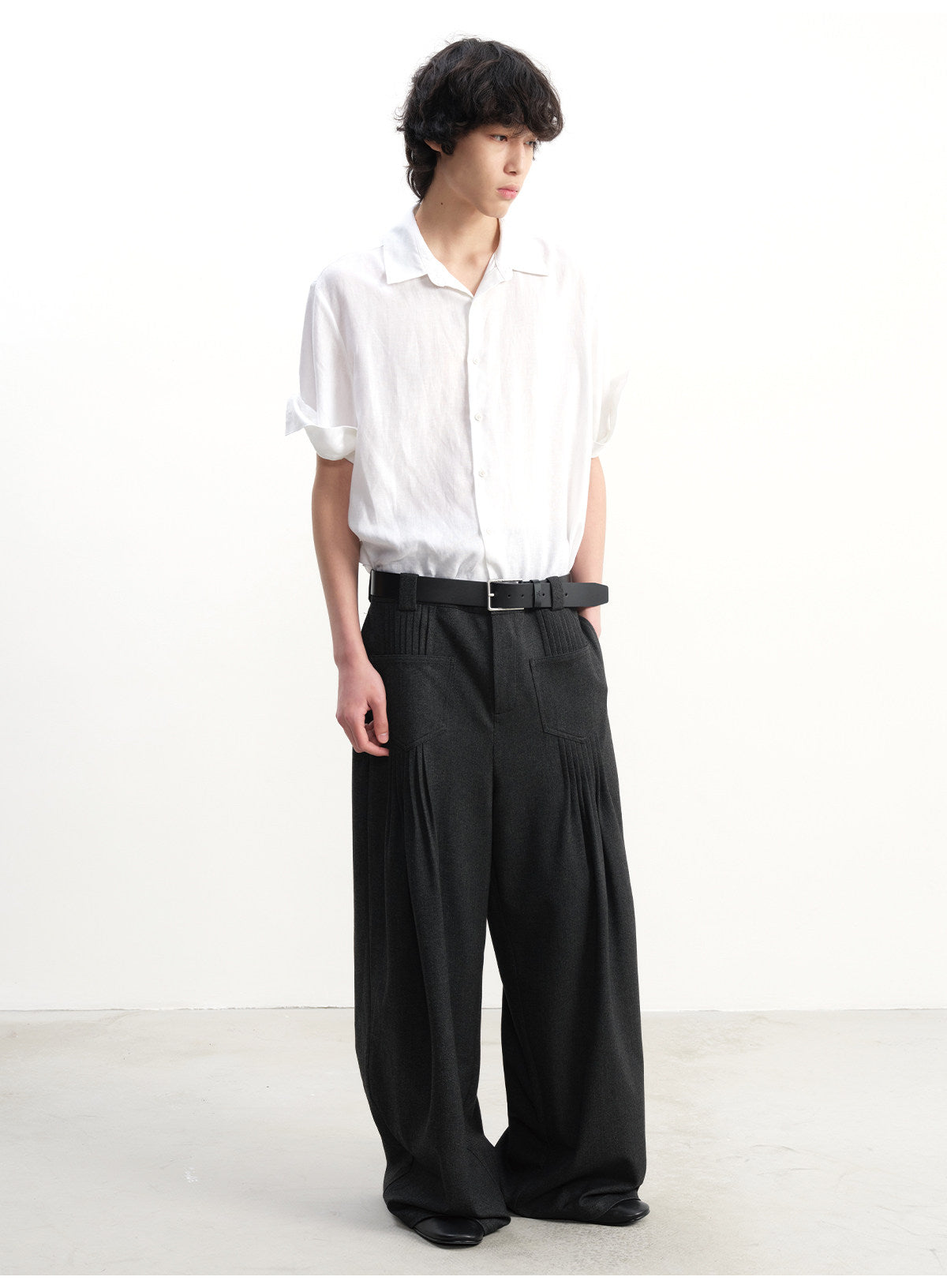 Pleated Pocket Wide-Leg Trousers