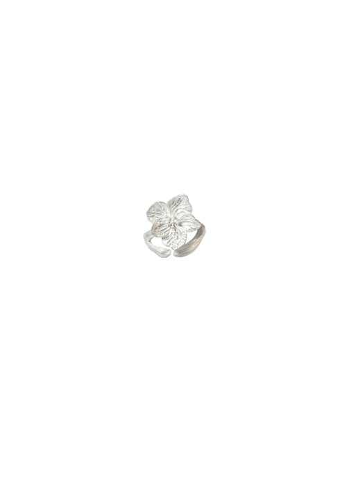 Blooming Hydrangea Ring