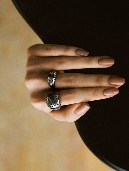 Hollowed Rain Pattern Ring