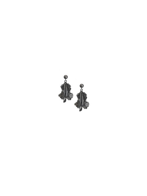 Wavy Petal Earring