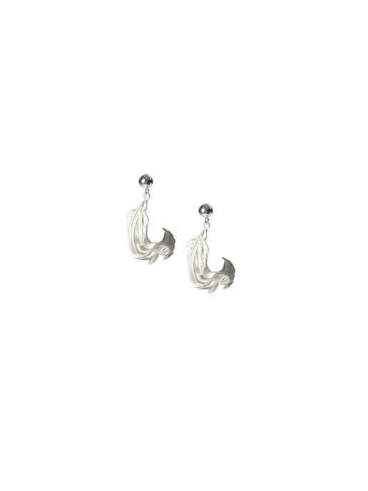 Wavy Petal Earring
