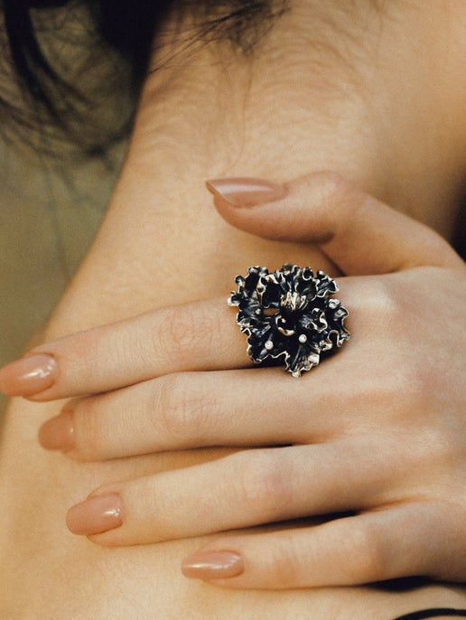 Blooming Hibiscus Ring